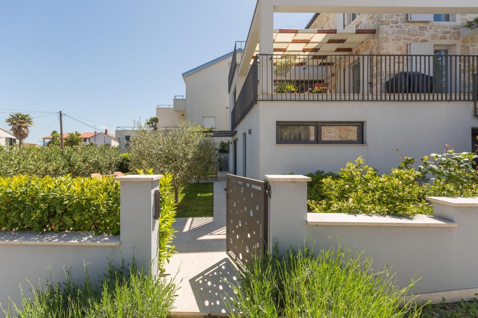 Ferienwohnung Riva Garden Exclusive Funtana Exterior foto