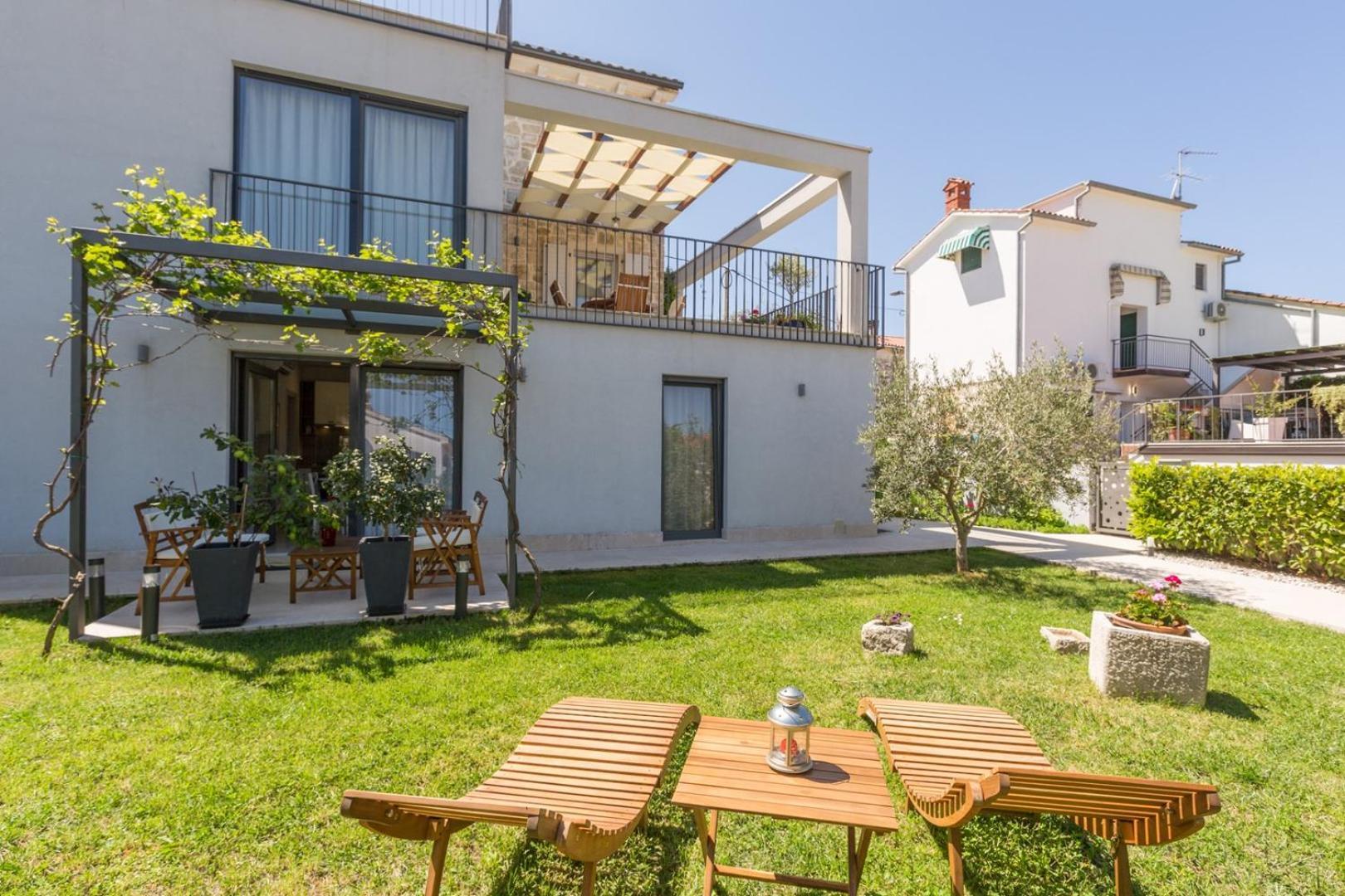 Ferienwohnung Riva Garden Exclusive Funtana Exterior foto