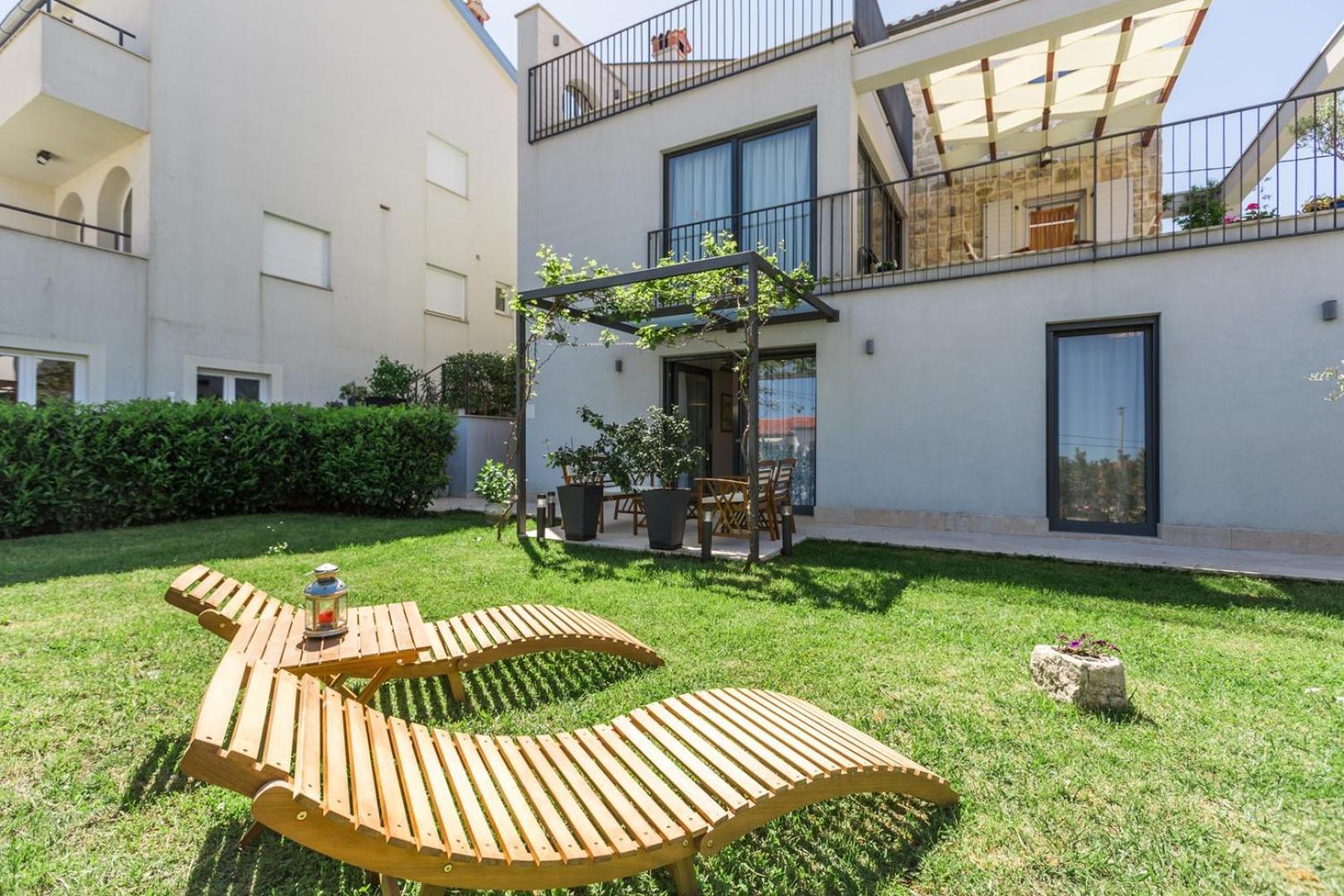 Ferienwohnung Riva Garden Exclusive Funtana Exterior foto